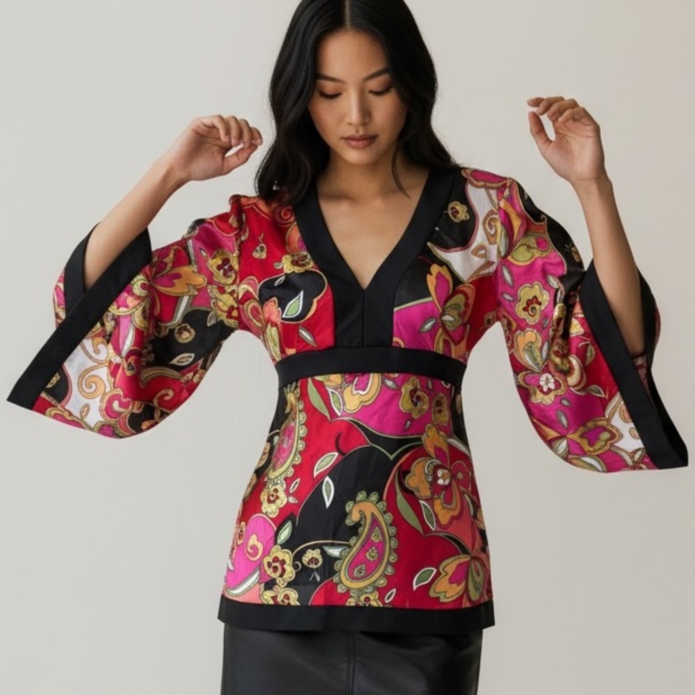 She's Cool Too Vintage Y2K paisley Satin Kimono babydoll v-neck size S eclectic